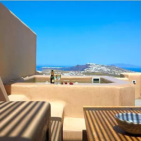 Voreina Gallery Hotel 4*