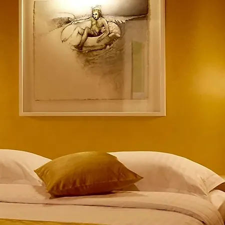 Voreina Gallery Hotel 4*